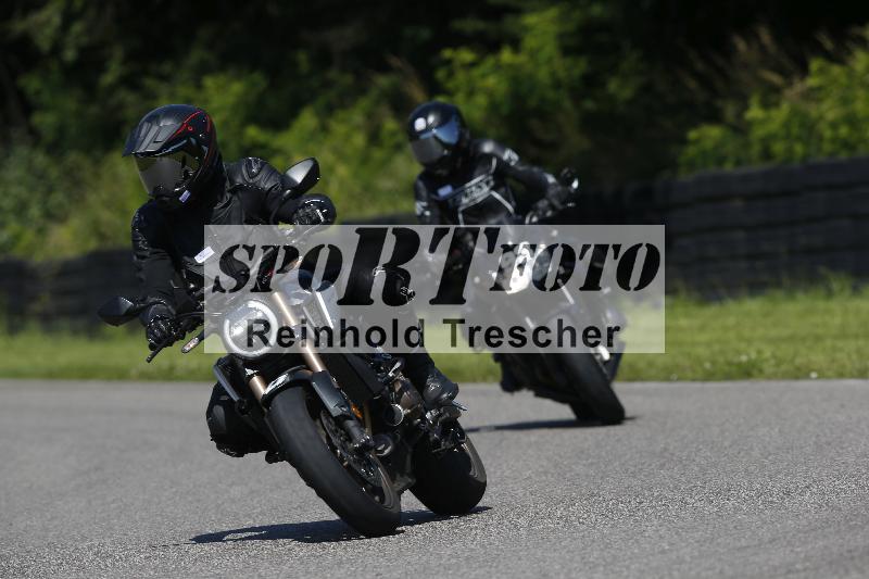 /Archiv-2024/29 12.06.2024 MOTO.CH Track Day ADR/Gruppe blau/60